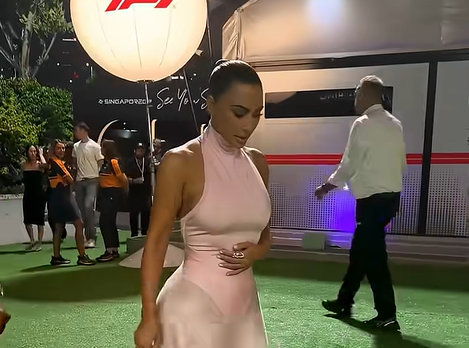 Kim K F1 Race